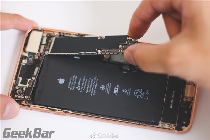 iphone 8 plus国内首拆!苹果这套路太厉害