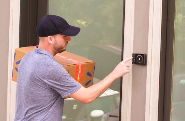 沃尔玛测试物流新业务 将快递送进家门