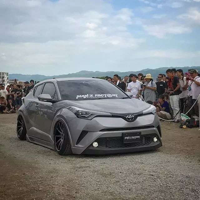 丰田CH-R改完后竟然有小钢炮的味道!