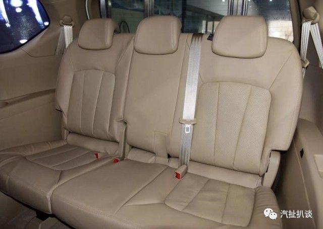 想买一辆MPV，欧尚A800和宝骏730怎么选？