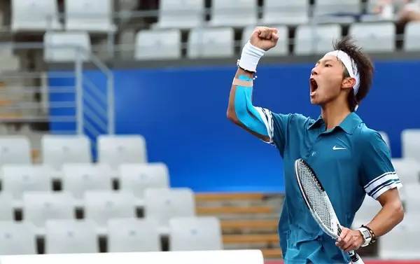 中国男网独行侠柏衍:我买房的钱都花在了网球上