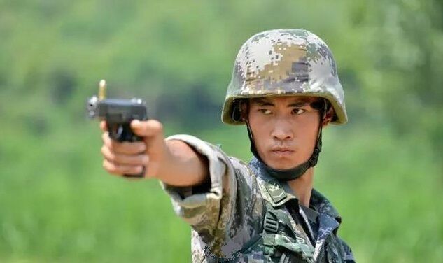 他们的"帅",从来不用装!