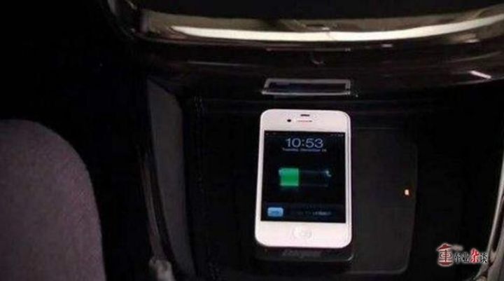 这些车内配置虽不能说毫无用处，但也几乎用不上