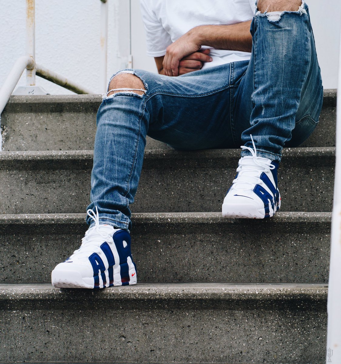 清爽又风骚!这双尼克斯配色大 air 上脚效果究竟如何?