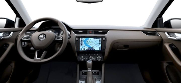 假期出游，旅行车蔚领与明锐旅行版谁更适合国人？