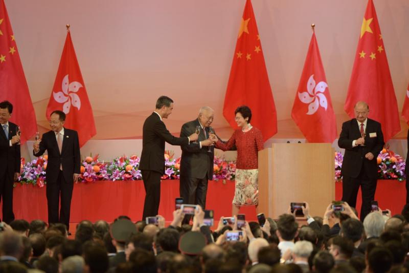 酒会致辞:林郑月娥国庆酒会致辞:感受到来自国家的底气