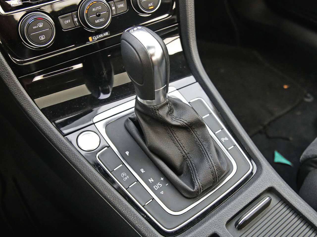 自动挡为啥都是“PRND”？学会就能跟妹子吹牛B了！