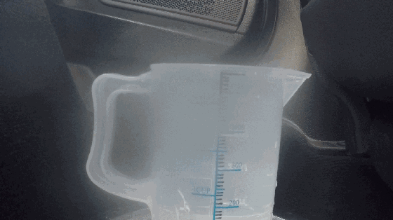 【实测】这车号称平民“法拉利”，看上去值50万，坐上去值多少？