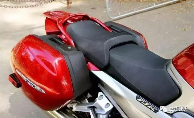 十招教你改善摩托车骑行舒适性