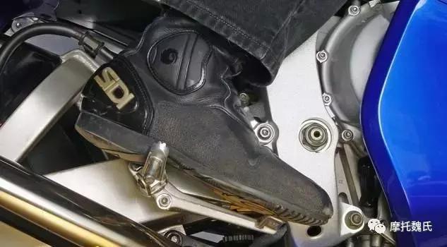 十招教你改善摩托车骑行舒适性