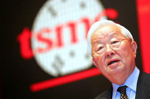 苹果芯片代工商台积电要换帅了董事长张忠谋宣布明年退休