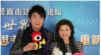 钢琴神童郎朗母亲周秀兰：虎妈式教育背后的酸楚|虎妈|郎朗|教育_新浪新闻