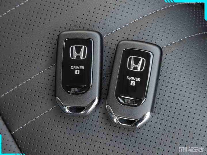 一辆典型的新纪元本田——第十代雅阁