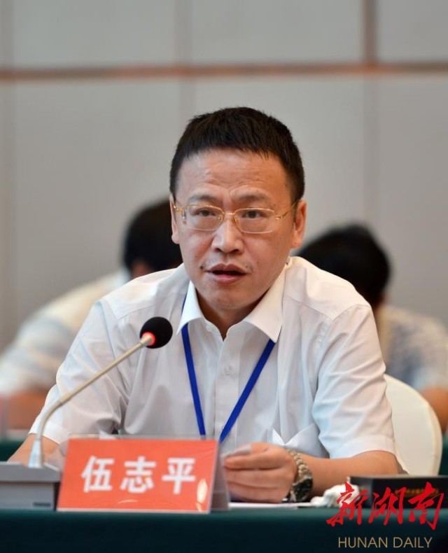 记者见面会上,桂东县委书记谭建上介绍,桂东是著名的红色英雄地,是