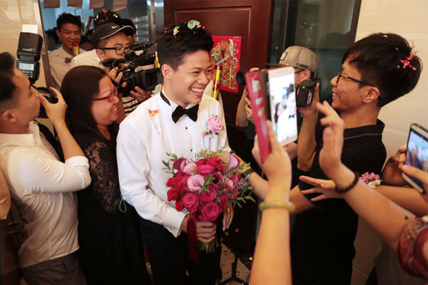 因为苏炳添"亚洲飞人"的名气,也不是为了那个全亚洲跑得最快的伴郎团