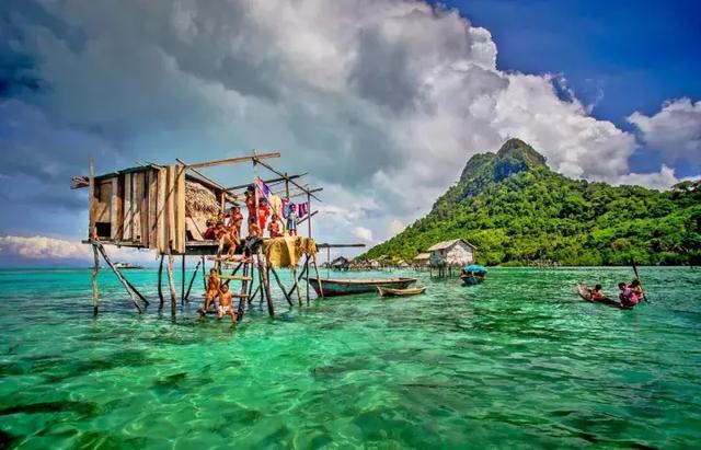 塔塔甘岛,游牧民族海洋吉普赛人的聚居地