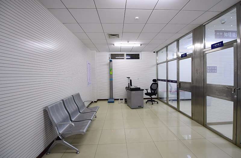 向阳公循分局小红门派出所办案区信息收罗跟候问区市公安局供图