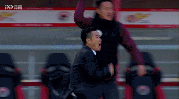 gif-肇俊哲激情庆祝!