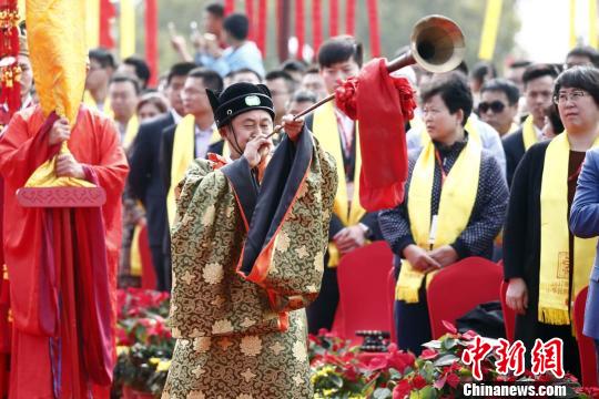 2017海峡两岸“中华民族敬天祈福”仪式在泰山举行|陈阳|泰山|海峡两岸_新浪新闻
