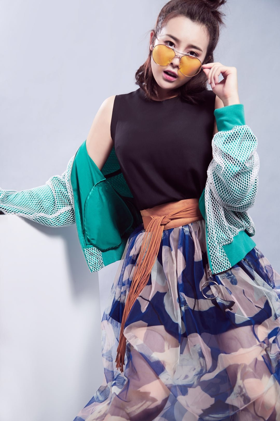 刘洁涵时尚大片曝光 鬼马可爱个性十足