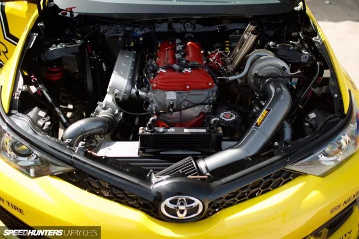 将两厢卡罗拉爆改成漂移车，改成这样妈妈还敢开着它去买菜吗？