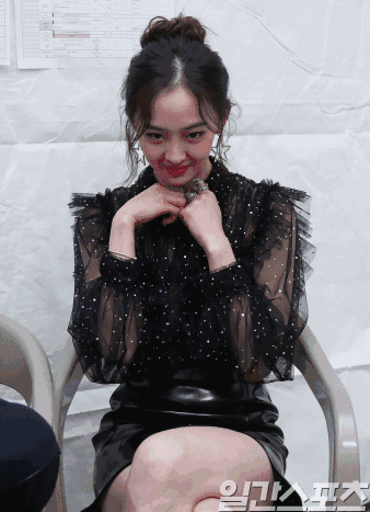 二代女团出身的她在组合解散后蜕变成真61演员惹