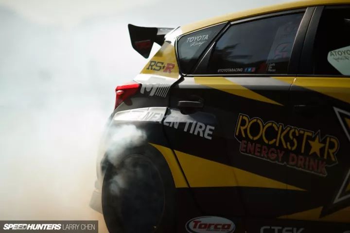 将两厢卡罗拉爆改成漂移车，改成这样妈妈还敢开着它去买菜吗？