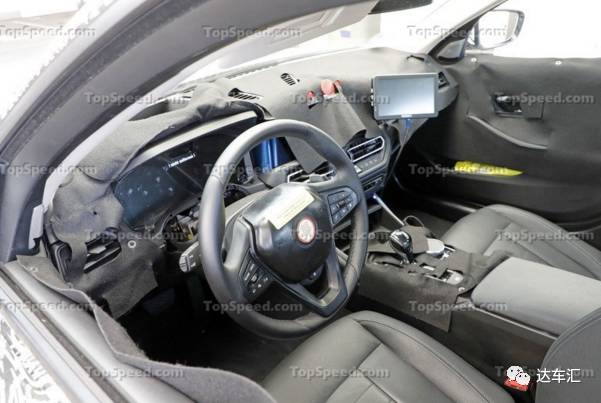 下一代宝马3系内饰谍照曝光 电子手刹取代机械手刹