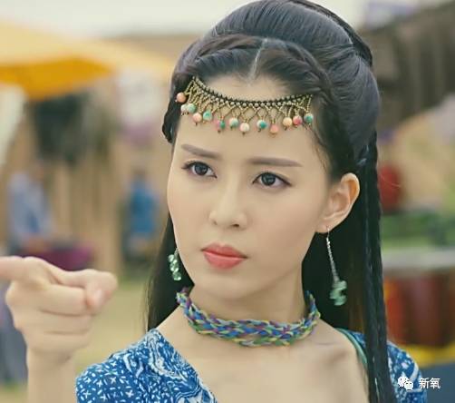 新版青霞仙子撞脸娜扎可这脸都整了80次了吧