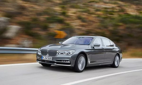 豪车投票，为什么1000个女孩里有1001个都选这三台？