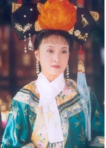 邓婕60岁,张国立送情书,原来时光才是最好的狗粮