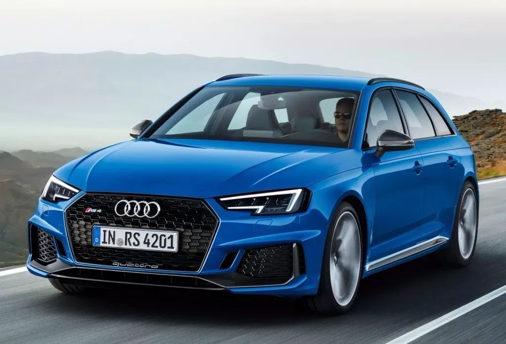 4.1秒的奥迪RS4惊现国内，奔驰C63和宝马M3表示四驱有乐趣？