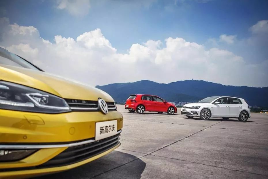 试车场 | “钢炮”再进化，试驾新高尔夫