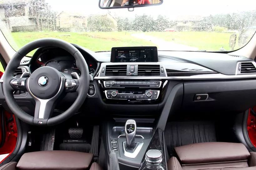 我被宝马3系“黑”的体无完肤