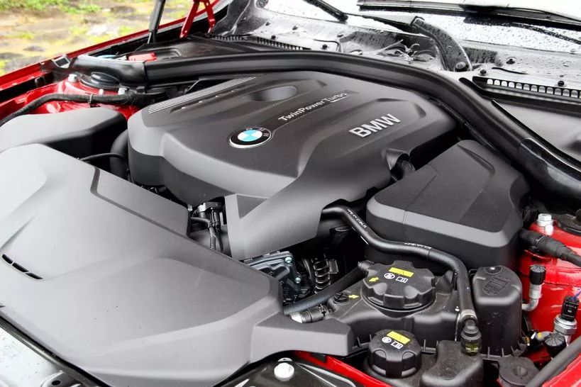 我被宝马3系“黑”的体无完肤