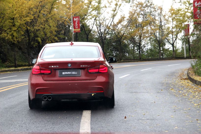 我被宝马3系“黑”的体无完肤