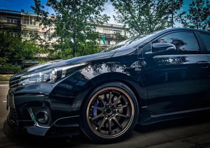 谁说卡罗拉/雷凌没人改装，这几款帅得根本不像买菜车！