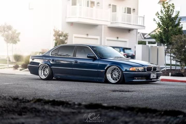 我是老大请不要越级，宝马E38 740iL精品改装案例！