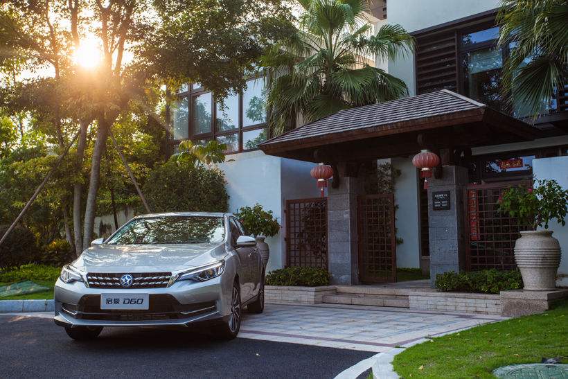 后浪推前浪 试驾东风启辰D60