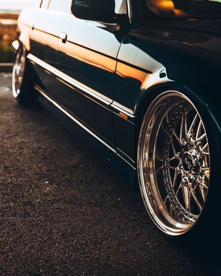 我是老大请不要越级，宝马E38 740iL精品改装案例！