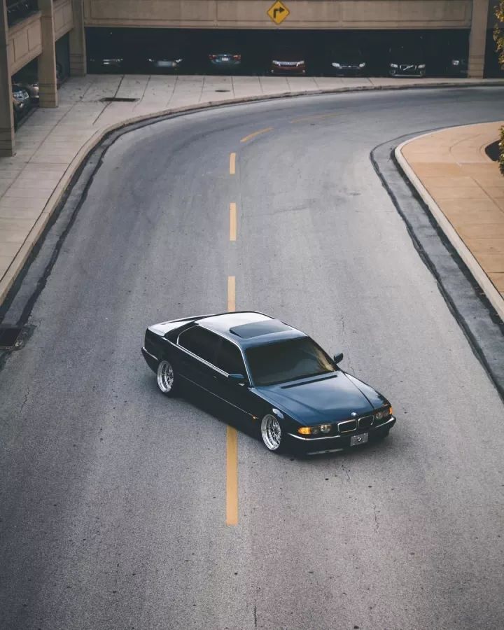 我是老大请不要越级，宝马E38 740iL精品改装案例！