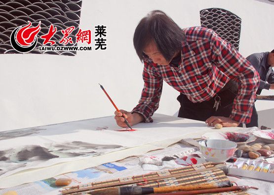 莱芜众书画家"华山论剑" 齐聚雪野双泉峪"红叶笔会"