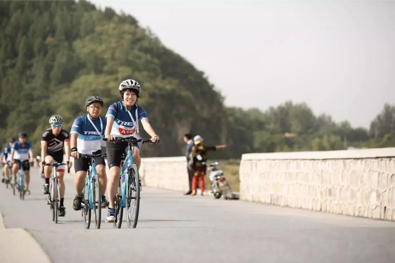 趣车局丨一场周末的骑行放松之旅，真是没有玩够！