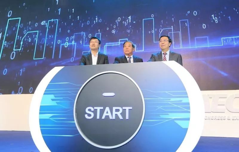 2017汽车产业蓝皮书发布，你想知道的它都有