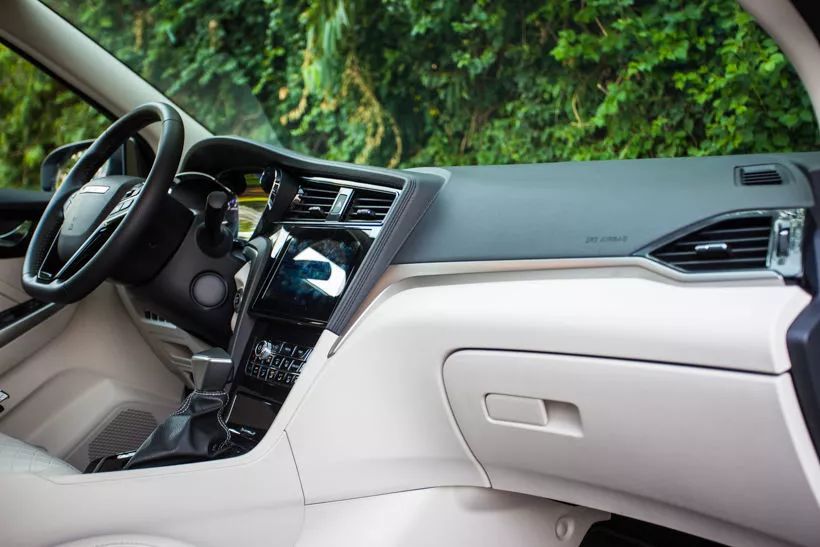 后浪推前浪 试驾东风启辰D60