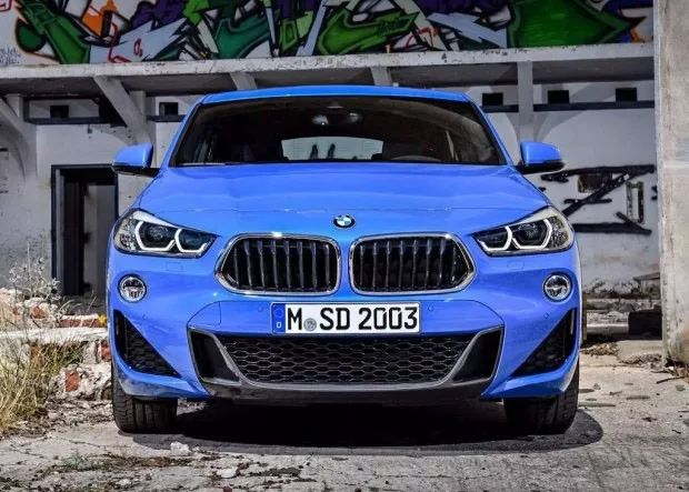 全新SUV宝马X2长这样！2.0T卖30万你考虑吗？