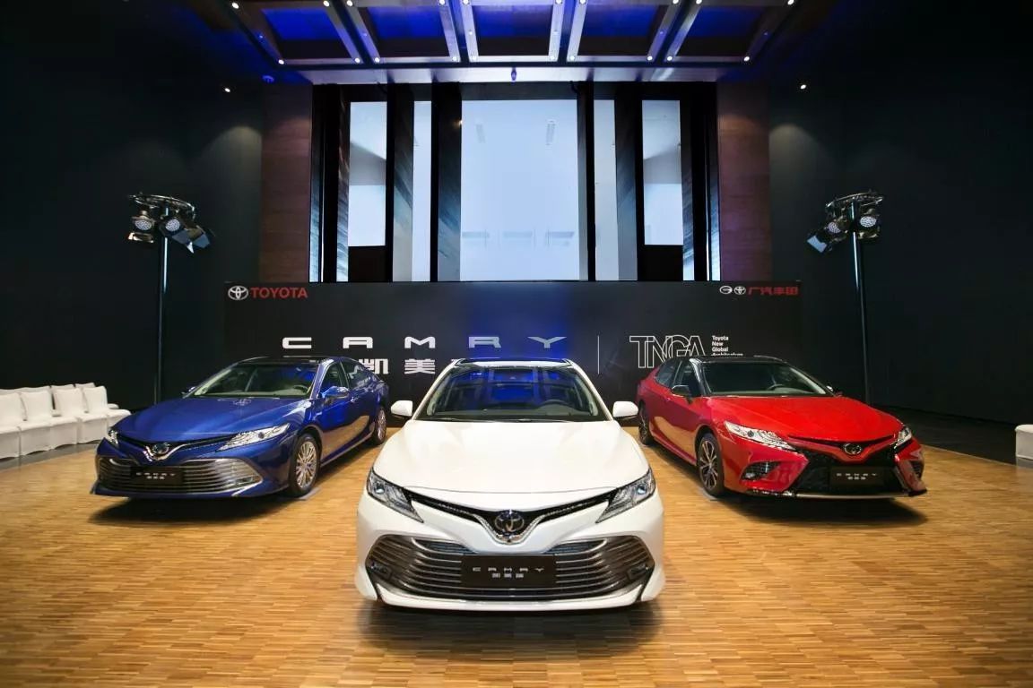 现象级的出现，不仅仅是换代这么简单