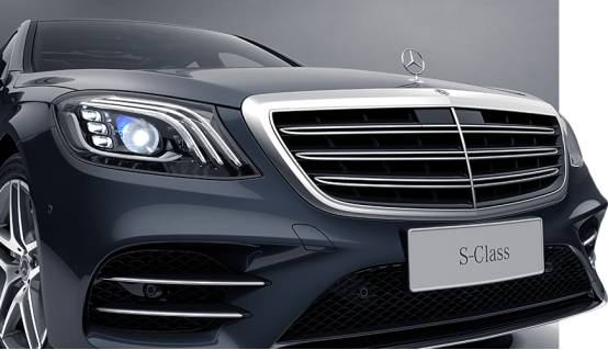 【新车】大佬座驾更新表情包了，驾驶席上的人身份你猜得准吗？