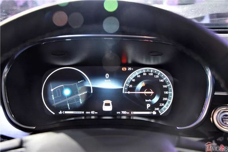 好车如友，一面之缘不够；认识睿骋CC，你得深入一点｜车业杂谈