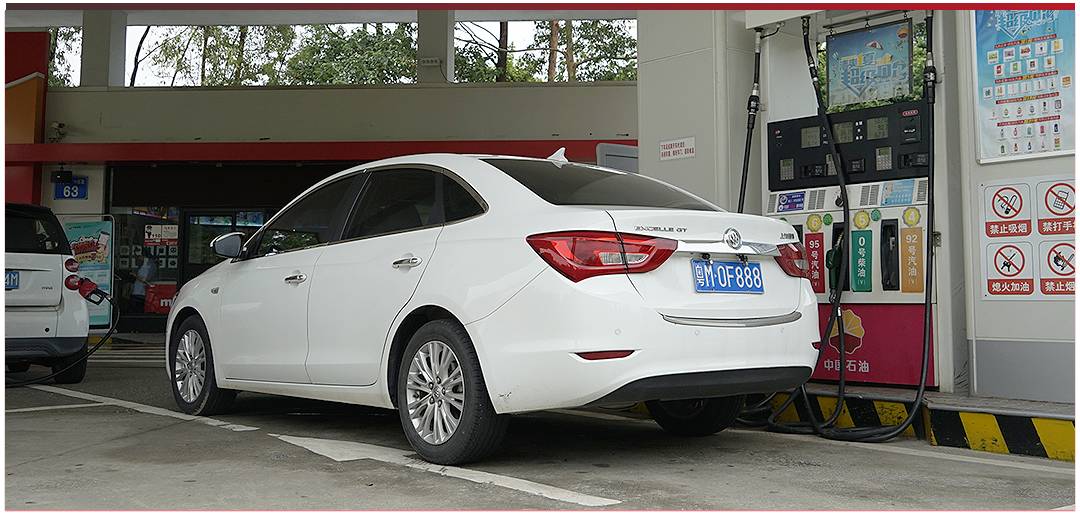 【大横评】1天能卖1100多台的10万级合资车，是不是真那么好？